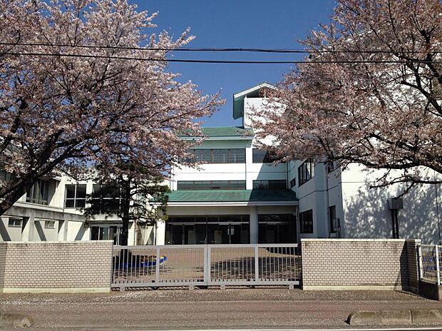 【小学校】東松山市立松山第一小学校まで938ｍ