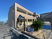 二上山駅より徒歩5分 1階 築18年9ヶ月の賃貸物件