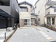 大和高田駅より徒歩8分 築49年9ヶ月 2階建の賃貸物件