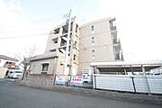 田原本駅より徒歩13分 築26年5ヶ月 4階建の賃貸物件