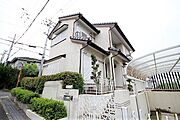 畠田駅より徒歩20分 築40年 2階建の賃貸物件