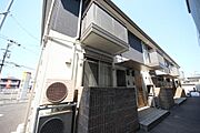 高田市駅より徒歩8分 築18年5ヶ月 2階建の賃貸物件