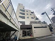 高田駅より徒歩3分 築33年8ヶ月 5階建の賃貸物件