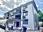 二上駅より徒歩3分 築23年7ヶ月 3階建の賃貸物件