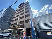 橿原神宮前駅より徒歩4分 築21年9ヶ月 7階建の賃貸物件