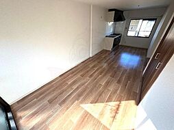 エクセル青垣C 2階1LDKのリビング/ダイニング