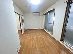 グローバル高田 306 3階1DKのリビング/ダイニング