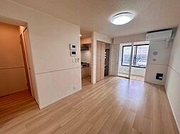 エヴァ　グリーン　ヴィラ1 1階1LDKのリビング/ダイニング