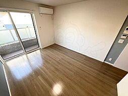 ピュアローレB 1階2LDKのリビング/ダイニング