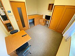 レオパレスクレール 201 2階1Kのリビング/ダイニング