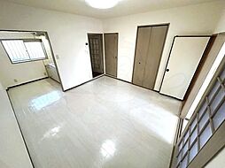 近鉄大阪線 真菅駅 徒歩7分の賃貸アパート 1階2LDKのリビング/ダイニング