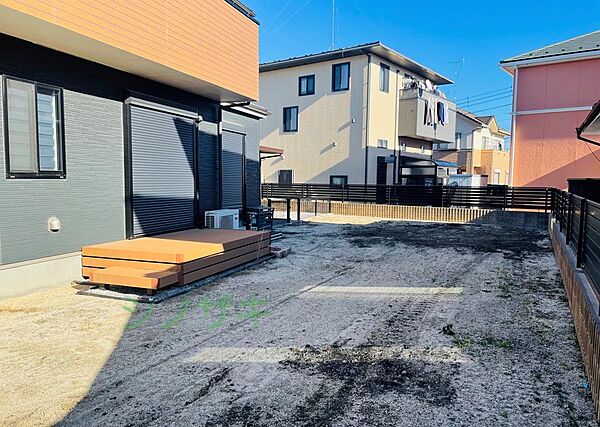 庭　フェンスありでドッグランとして活用できます！