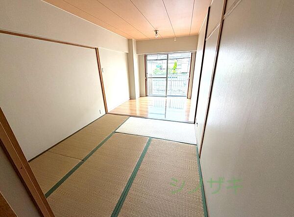 和洋ミックス部屋　約９畳