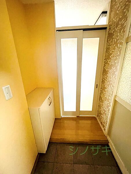居室との間に建具ありでプライバシー保たれます！