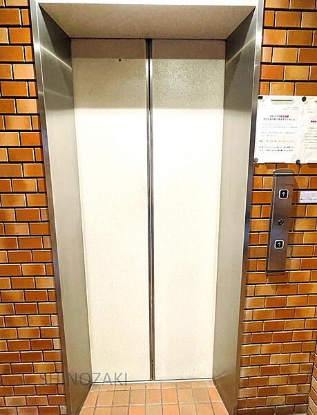 エレベーター