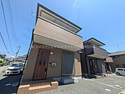 土山駅より徒歩9分 築17年2ヶ月 2階建の賃貸物件