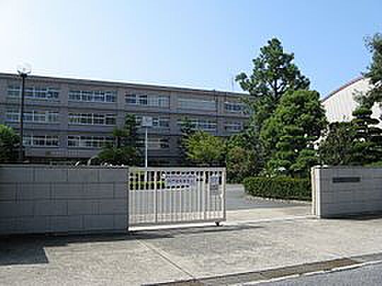 画像22:兵庫県立加古川東高校（1008m）