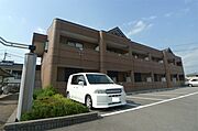 滝野駅より徒歩32分 築18年7ヶ月 2階建の賃貸物件