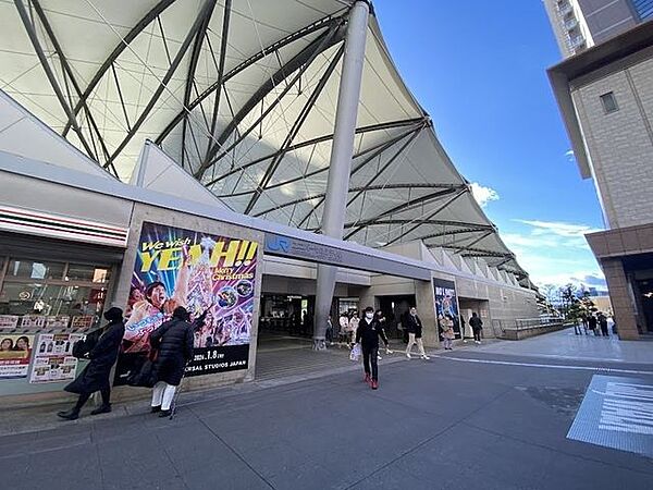 ユニバーサルシティ駅ユニバーサルスタジオジャパン最寄り駅 230m