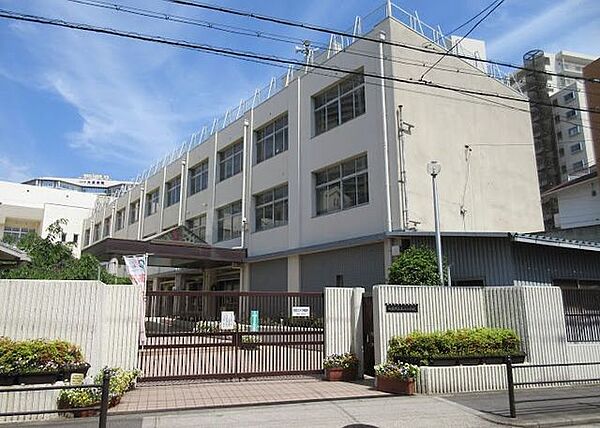 大阪市立玉川小学校 380m