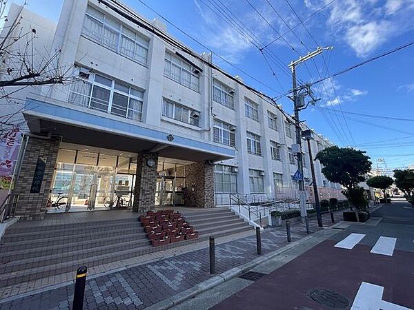 大阪市立梅香小学校 400m