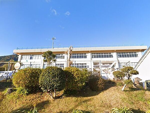 新宮市立光洋中学校 480m