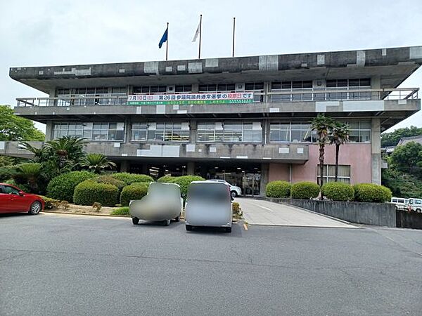 光市役所 徒歩30分。 2350m