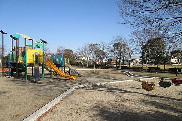 御座池公園 430m