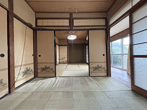 明るい和室続き間