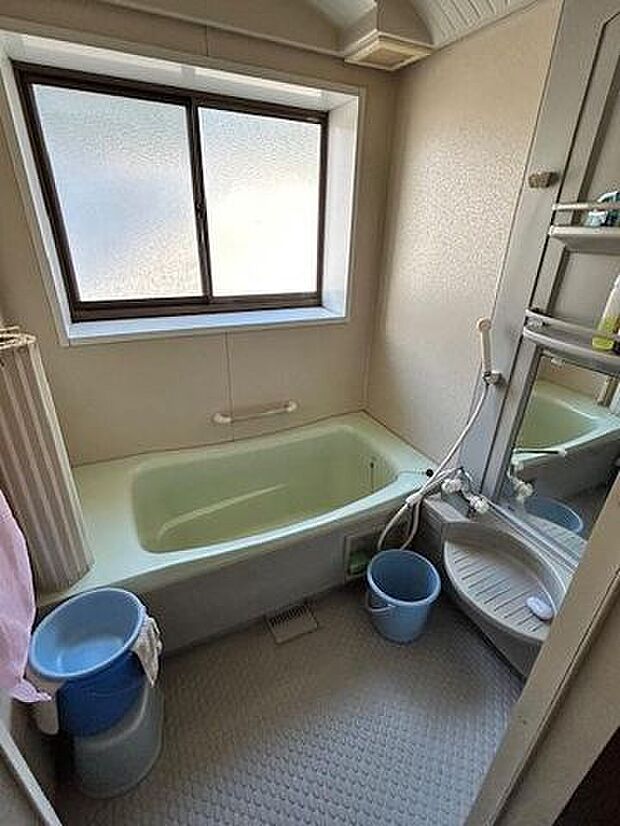 浴室は程度良好☆ハウスクリーニングでご利用可能です☆