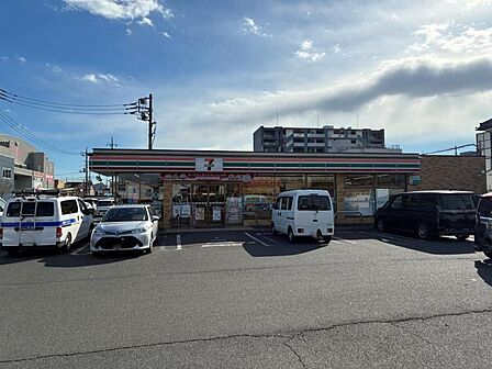 セブンイレブン 大井うれし野店 徒歩7分(約490m)