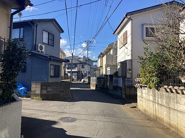 閑静な住宅街で小さなお子様がいるご家庭にも安心