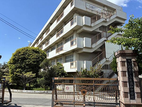 市立東浦和中学校 徒歩17分（約1350m）