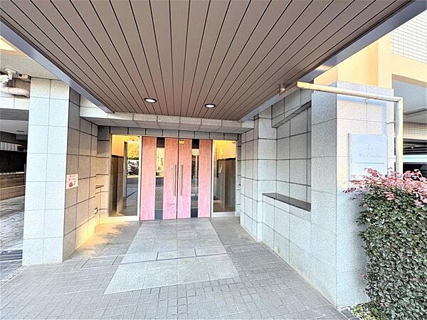 エントランスを拡大表示