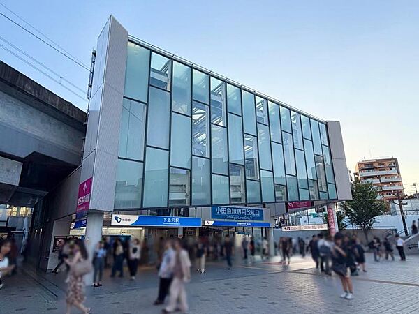 小田急線「下北沢駅」徒歩15分
