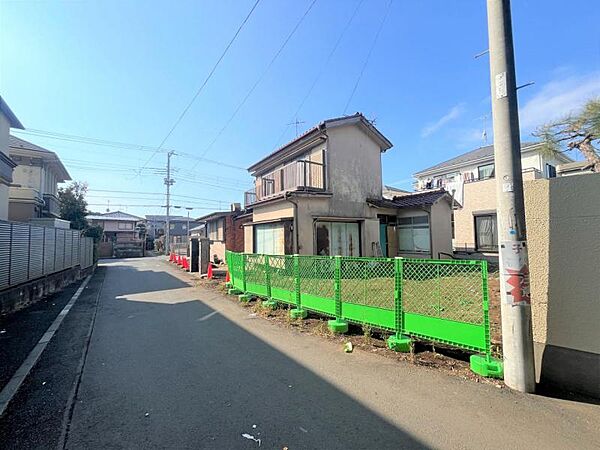 前面道路を含む現地写真