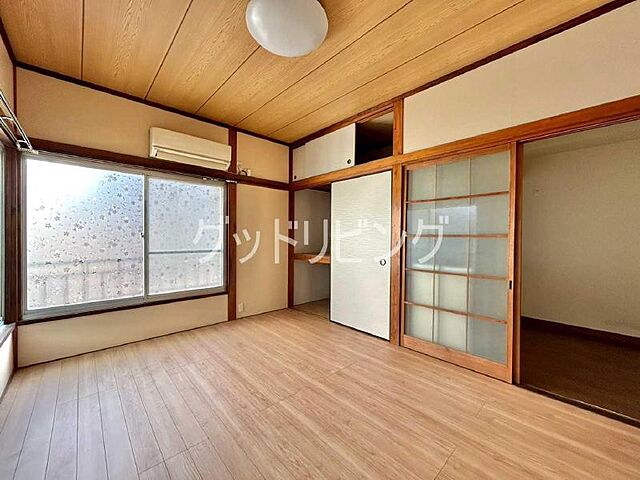 寝室