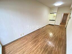 タートルシティ亀有 402 4階ワンルームのリビング/ダイニング