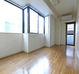 ホワイトシティ 402