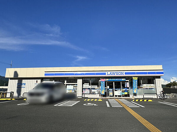 ローソン 亀岡頼政塚店