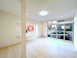 鎌ケ谷市北中沢2丁目　戸建て 3LDKの室内