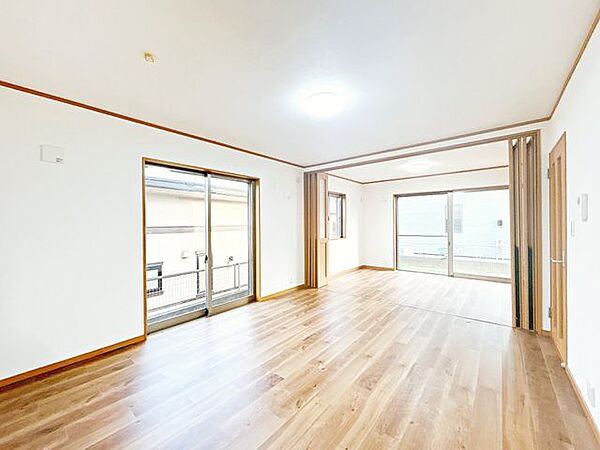 【内外装リフォーム済み】