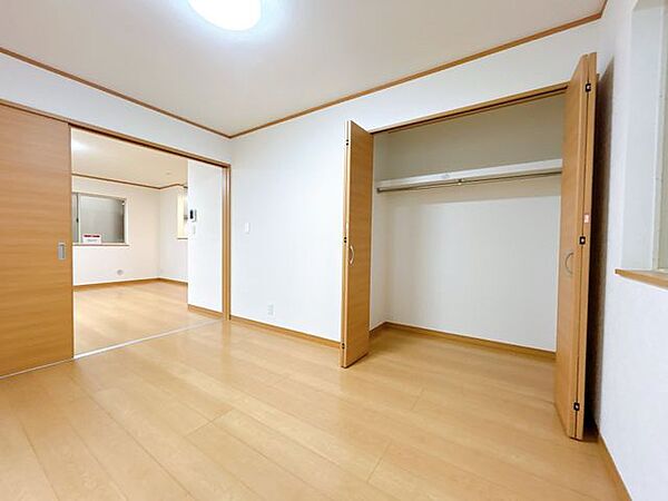 【内外装リフォーム完成済み】