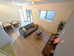 リビング/ダイニングの画像