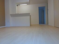 パルジェプランドール 103 2階1LDKのリビング/ダイニング