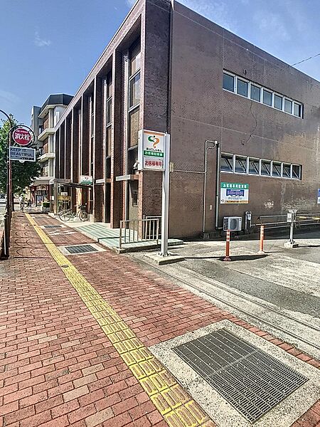 画像21:萩山口信用金庫湯田支店(745m)