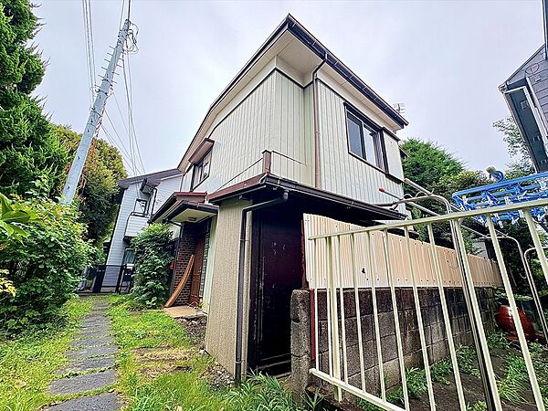 住まいの誇り、その表情。外観が創り出す、特別な居場所。