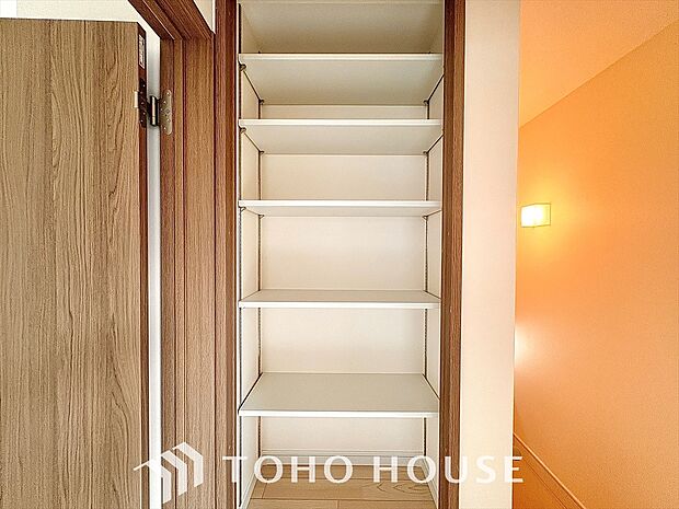 使い勝手の良い収納スペースで。収納のゆとりは心のゆとり。大事なものを大切にしまえる快適スペース。