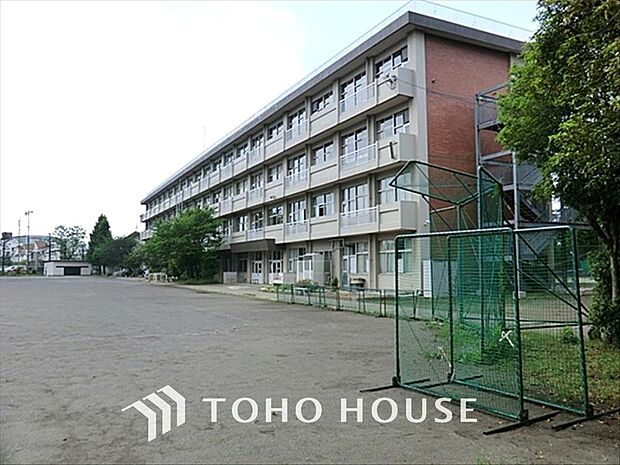 国立市立国立第三中学校 距離約1200m