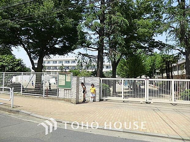 府中市立府中第四小学校 距離約450m